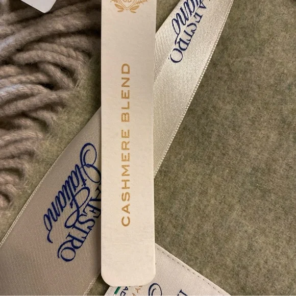 Il Maestro Italiano Luxury Blanket